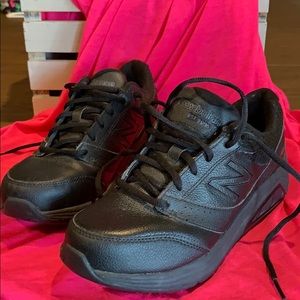Black New Balance Walking Shoes NWOT